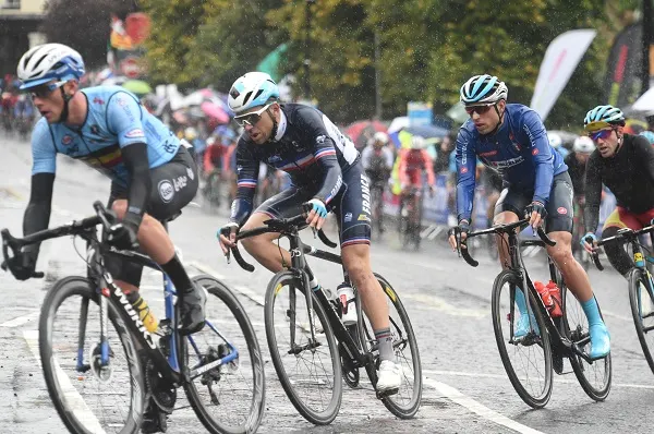 world:-tony-gallopin:-“alaphilippe-did-not-have-a-leg”-#-yorkshire2019-#gallopin-#alaphilippe-#voeckl