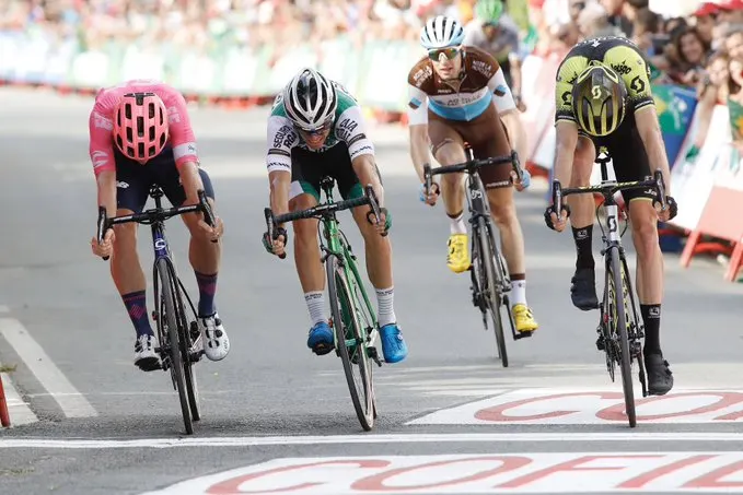 tour-of-spain:-lastra:-“it's-very-difficult-to-win”-#-lavuelta19-#lastra-#aranburu-#iturria-#roglic