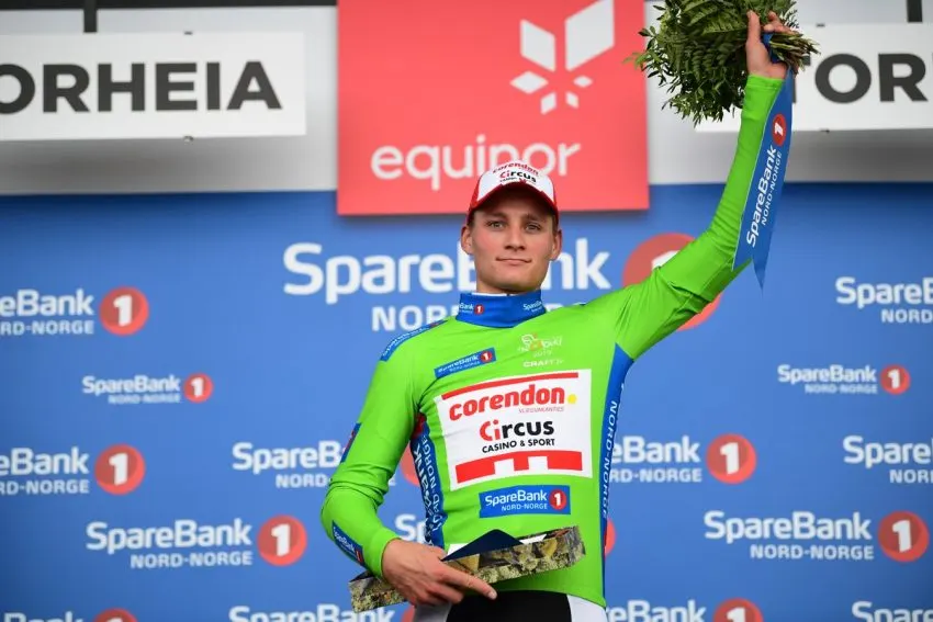 world-cup:-van-der-poel-“does-not-know-much-about-the-course”-#vanderpoel-#alaphilippe-#-yorkshire19-#cycling