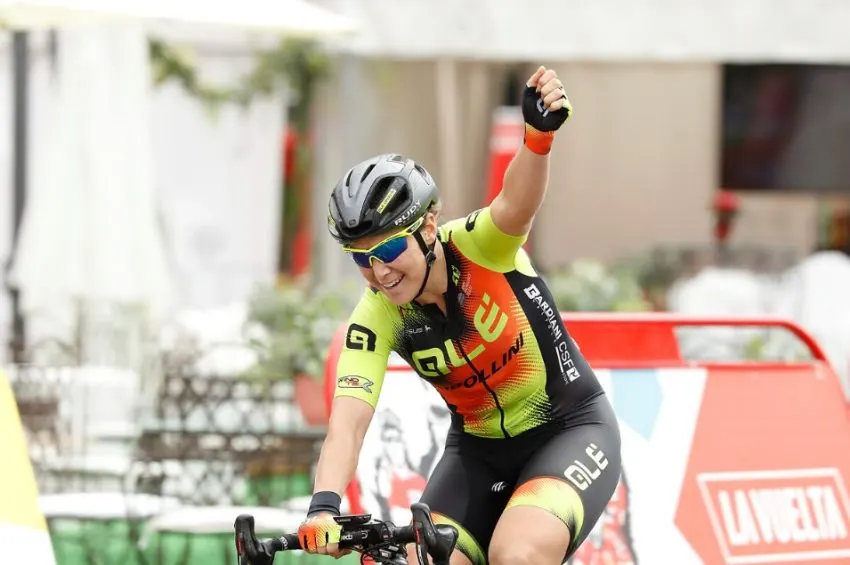 transfer:-chloe-hosking-leaves-ale-cipollini-for-uhc-rally-#uciwwt-#hosking-#jastrab-#rallyuhccycling