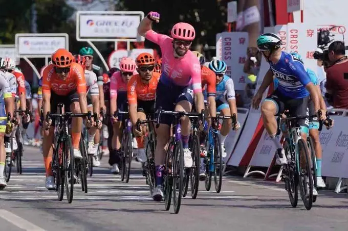 guangxi-tour:-dan-mclay-2nd-stage,-ackermann-leader-#-tog2019-#efeducationfirst-#mclay-#ackermann