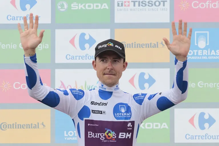road:-angel-madrazo-stays-until-2021-at-burgos-bh-#burgosbh-#madrazo-#lavuelta-#mercato-#cycling