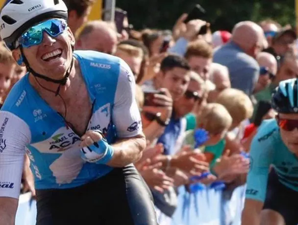 road:-zak-dempster-will-end-his-career-#dempster-#ica-#cycling-#cycling-#transf