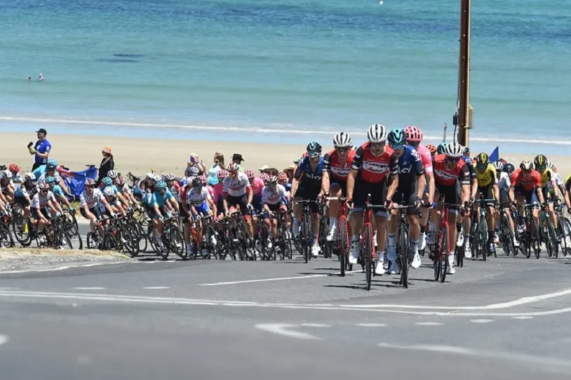 road:-the-association-of-professional-teams-lights-the-uci-#aigcp-#uci-#labout-#cycling-#cycling