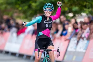 transfer:-the-sunweb-team-welcomes-anna-henderson-#mercato-#henderson-#cycling-#teamsunweb-#uciwt