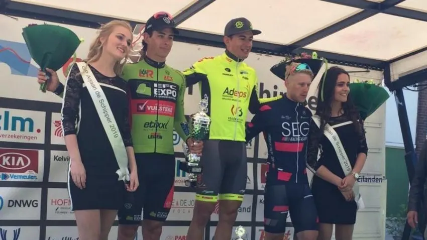 road:-jonas-castrique-neo-pro-within-wallonia-brussels-#uci-#castric-#walloniabrussels-#huys-#rout