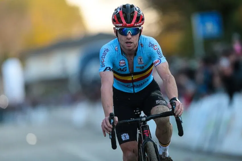 cyclo-cross:-eli-iserbyt:-“i-was-the-only-one-who-could-follow”-#-eurocross19-#mvdp-#iserbyt-#aerts-#hermans