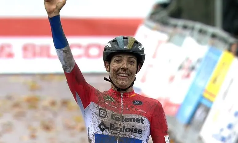 cyclo-cross:-lucinda-brand-wins-niel's-jaarmarktcross-#jaarmarktcross-#niel-#cx-#rectavitseries-#brand
