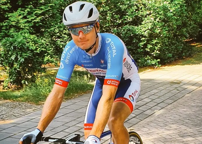 infirmary:-the-dutchman-pim-ligthart-operated-on-the-right-leg-#ligthart-#totaldirectenergie-#cycling-#ttde
