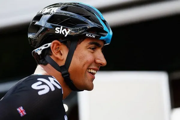 road:-alex-peters-(ex-sky)-resumes-service-at-canyon-#peters-#ineos-#cycling-#canyon-#segracing