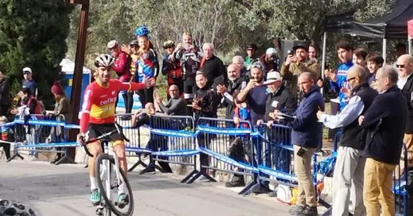 cyclo-cross:-orts-lloret-and-marianne-vos-win-at-xativa-#cx-#cxxativa-#ortslloret-#vos-#arrietalizarraga