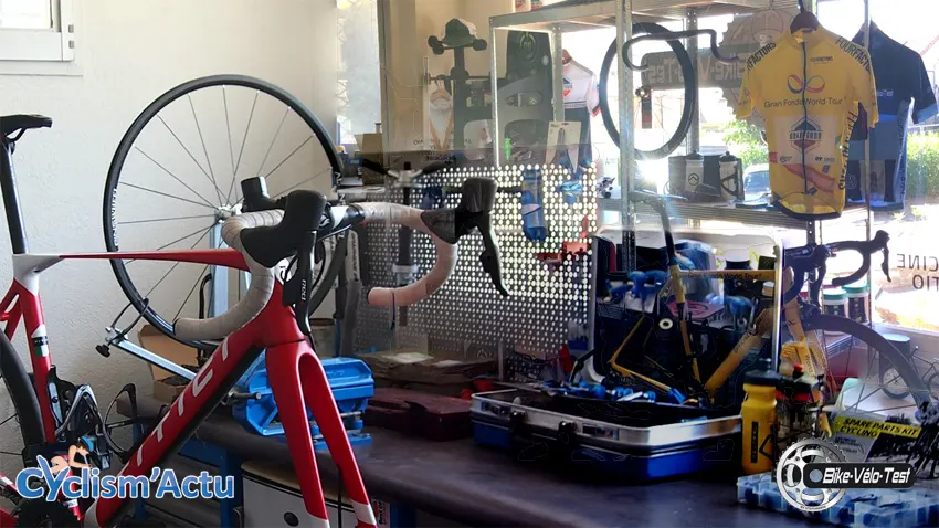 equipment:-the-“bike-velo-test”-workshop-and-its-cyclism'actu-showroom!-#cyclo-#-tdf2020-#giro-#-lavuelta20-#showroom-#webtv