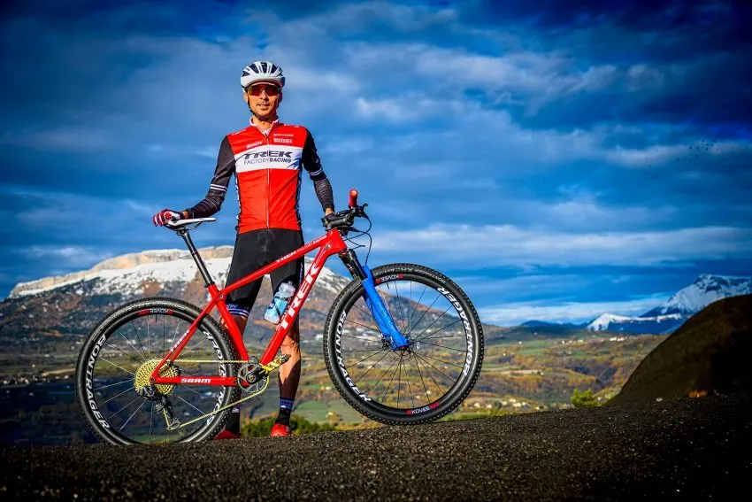 stephane-tempier-signed-at-trek