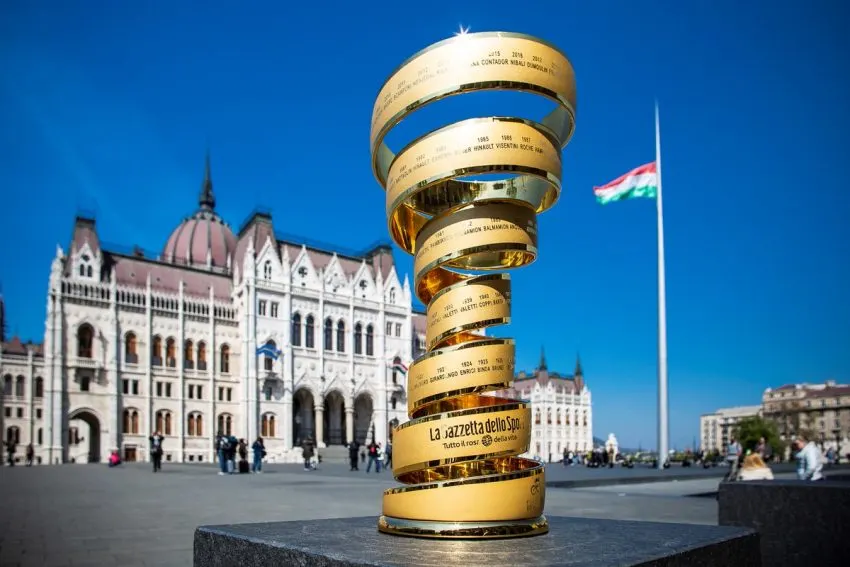 tour-of-italy:-mauro-vegni:-“being-italian-will-no-longer-be-enough-to-be-invited”-#vegni-#-giro103-#bardianicsf-#androniteam-#-tdf2020